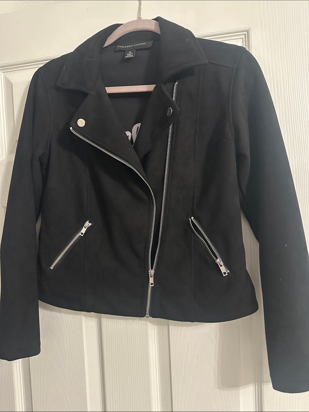 Colleen faux suede black jacket . Very cute and soft . Size XS. 2-4